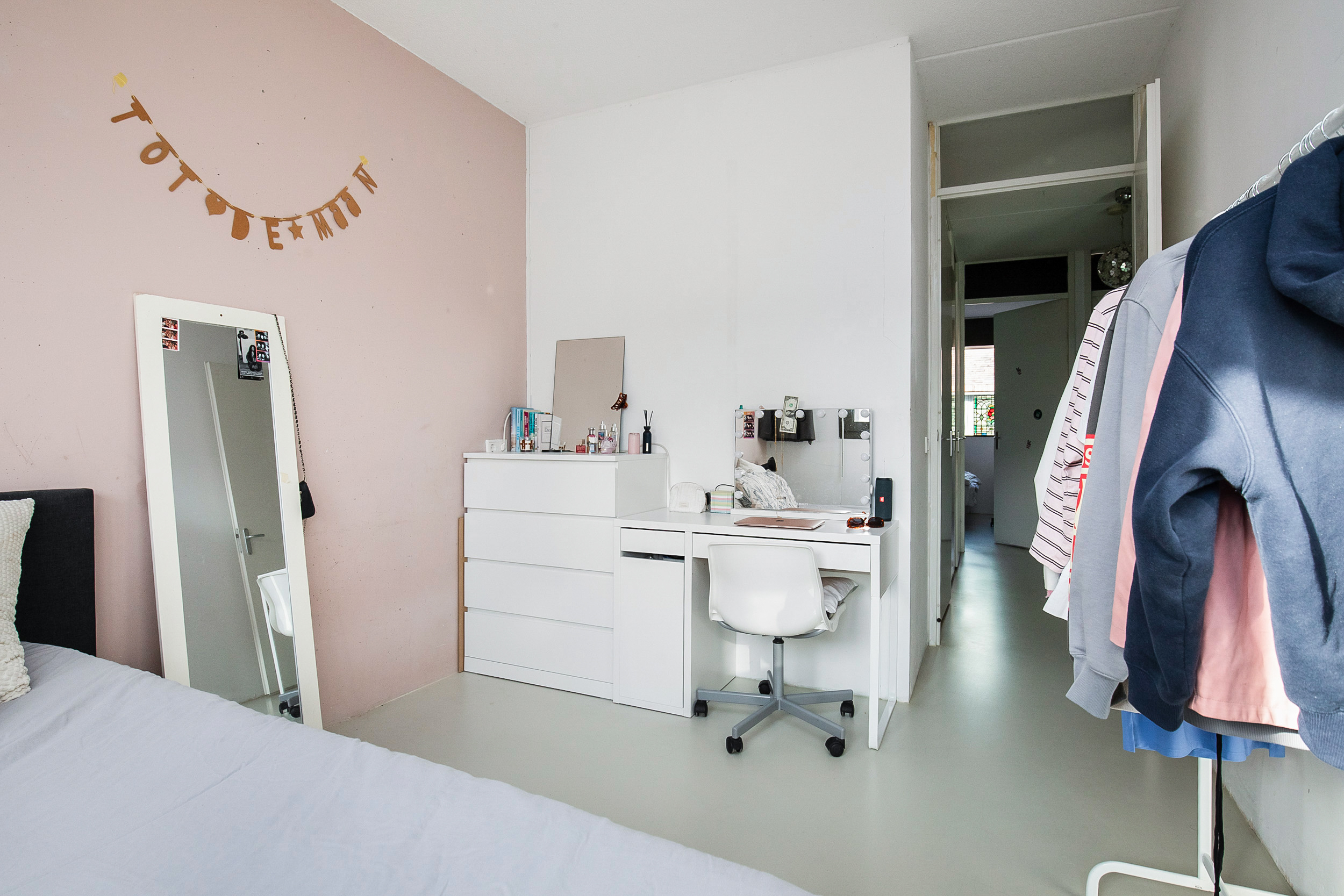 Annie Boshof 6 , 1087 LP Amsterdam 20